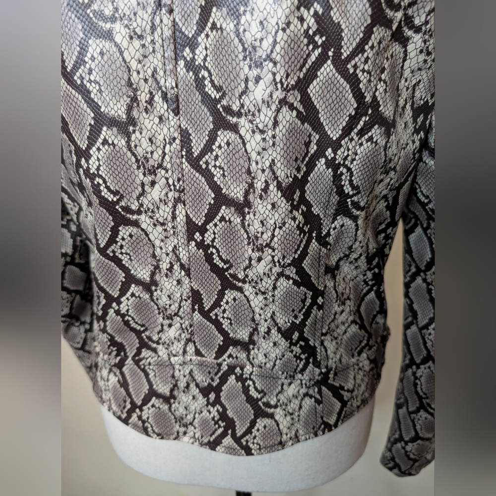 Coffee Shop Faux Leather Zippered Moto Jacket Python - Picture 12 of 16